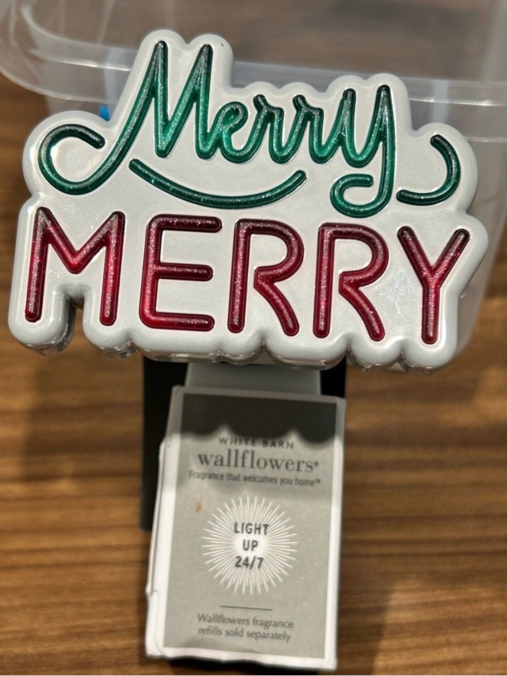 Bath & Body Works Merry Merry Holiday Plug-In Accent - White, Green, Red